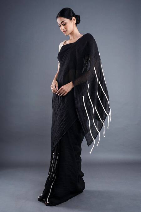 Buy Atbw Black Linen Dori Tassel Saree Online at Aza Fashions Buy_Atbw_Black Linen Dori Tassel Saree _Online_at_Aza_Fashions