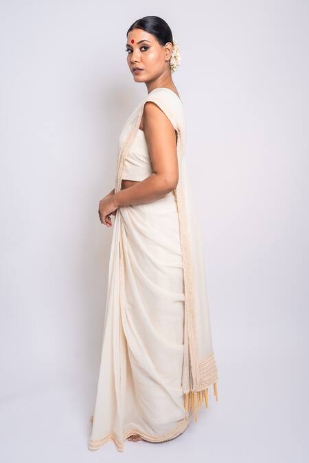 Buy Anmol Kakad Cream , Satin Applique Border Embroidered Saree Set With Jacket Online at Aza Fashions Buy_Anmol Kakad_Cream , Satin Applique Border Embroidered Saree Set With Jacket_Online_at_Aza_Fashions