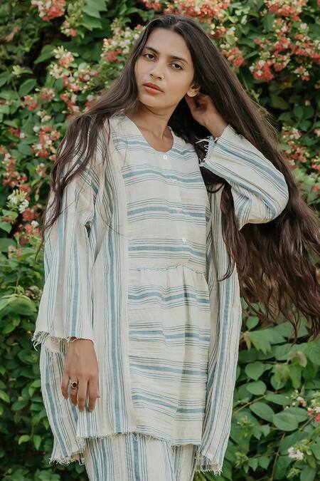 Buy Akashi Clothing Cream Cotton Round Neck Frayed Hem Stripe Pattern Short Tunic Online at Aza Fashions Buy_Akashi Clothing_Cream Cotton Round Neck Frayed Hem Stripe Pattern Short Tunic _Online_at_Aza_Fashions