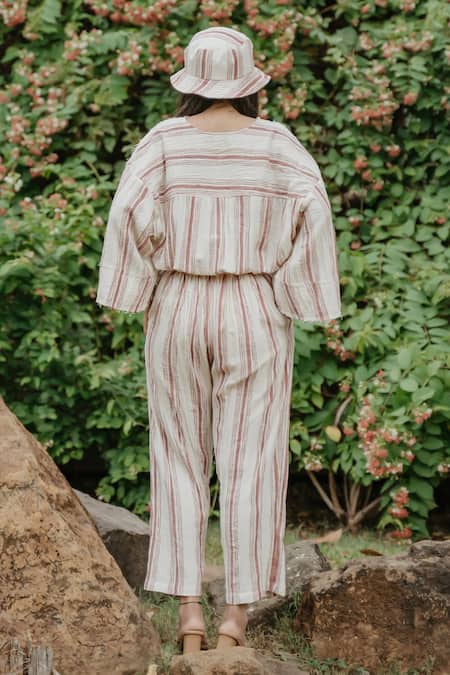 Shop Akashi Clothing Cream Cotton V-neck Elasticated Waist Crop Top at Aza Fashions Shop_Akashi Clothing_Cream Cotton V-neck Elasticated Waist Crop Top _at_Aza_Fashions