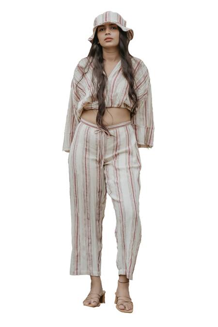 Akashi Clothing Cream Cotton V-neck Elasticated Waist Crop Top Online at Aza Fashions Akashi Clothing_Cream Cotton V-neck Elasticated Waist Crop Top _Online_at_Aza_Fashions