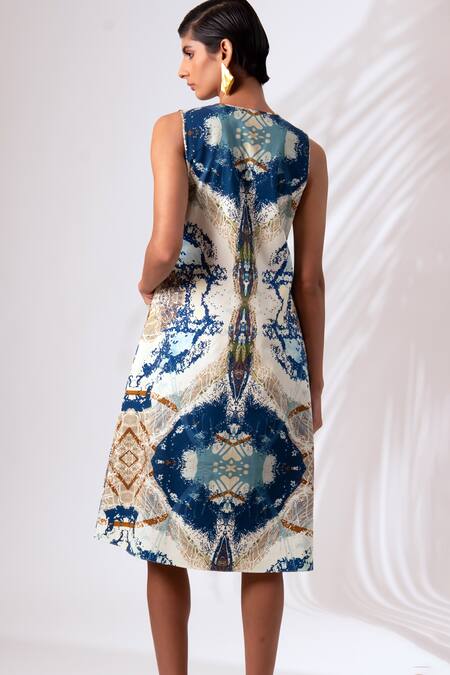 Buy Madder Much Multi Color Organza, Cotton Sequins Boat Fogo Abstract Print Jacket With Dress Buy_Madder Much_Multi Color Organza, Cotton Sequins Boat Fogo Abstract Print Jacket With Dress