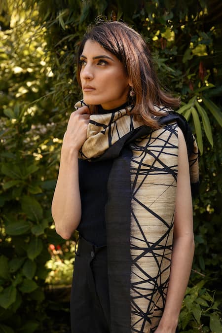 Aeshaane Linear Print Silk Scarf 