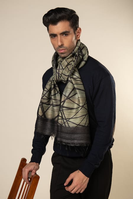 Shop_Aeshaane_Green Geometric Silk Woven Scarf _at_Aza_Fashions