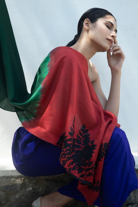 Aeshaane_Multi Color Leaf Silk Colorblock Woven Scarf _Online_at_Aza_Fashions