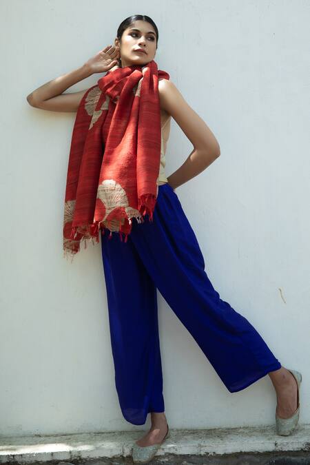 Aeshaane_Red Embroidery Silk Flower Woven Scarf _Online_at_Aza_Fashions