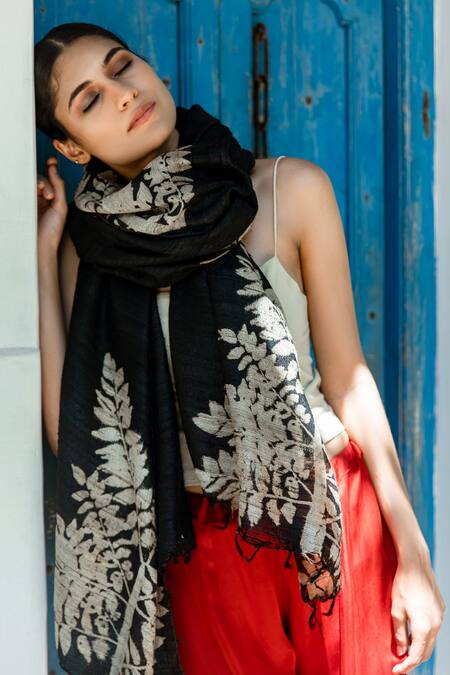 Shop_Aeshaane_Black Embroidery Twig Of Leaves Woven Scarf _Online_at_Aza_Fashions