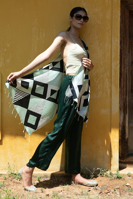 Aeshaane Silk Checkered Woven Scarf 