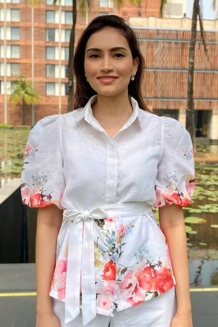 Buy Verano By Tanya White Linen Collared Aria Blossom Print Shirt With Belt Online at Aza Fashions Buy_Verano By Tanya_White Linen Collared Aria Blossom Print Shirt With Belt _Online_at_Aza_Fashions