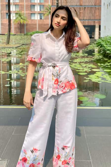 Shop Verano By Tanya White Linen Collared Aria Blossom Print Shirt With Belt Online at Aza Fashions Shop_Verano By Tanya_White Linen Collared Aria Blossom Print Shirt With Belt _Online_at_Aza_Fashions