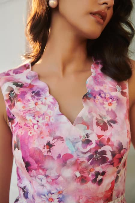 Buy_Verano By Tanya_Pink Linen Lace V-neck Serena Noelle Floral Print Short Dress _Online_at_Aza_Fashions