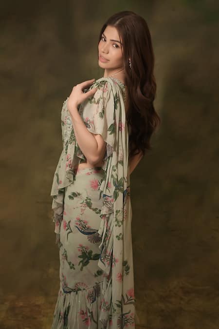 Archana Kochhar Floral Blossom Patterned Pre-Draped Ruffle Saree With Blouse 