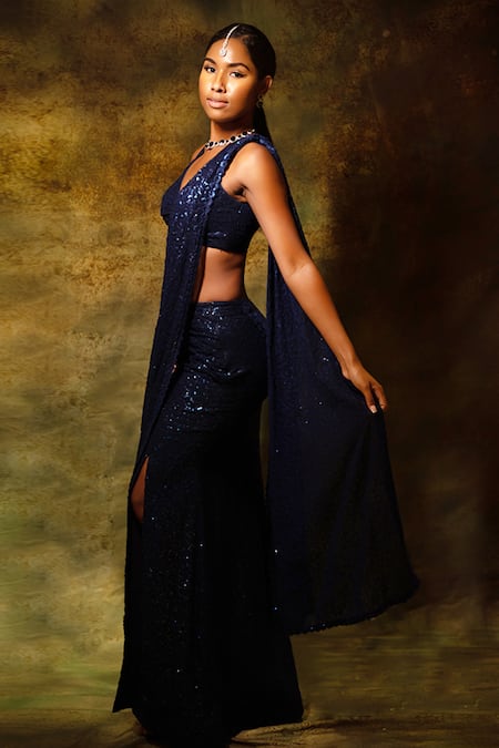 Archana Kochhar Blue Georgette Sequins V-neck Pre-draped Slit Saree With Blouse Online at Aza Fashions Archana Kochhar_Blue Georgette Sequins V-neck Pre-draped Slit Saree With Blouse _Online_at_Aza_Fashions