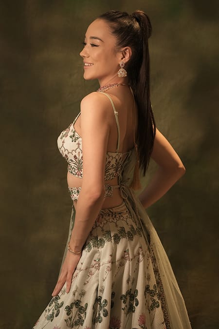 Archana Kochhar Green Silk, Net Sequins, Embroidery Sweetheart Scenic Floral Pattern Lehenga Set Online at Aza Fashions Archana Kochhar_Green Silk, Net Sequins, Embroidery Sweetheart Scenic Floral Pattern Lehenga Set _Online_at_Aza_Fashions