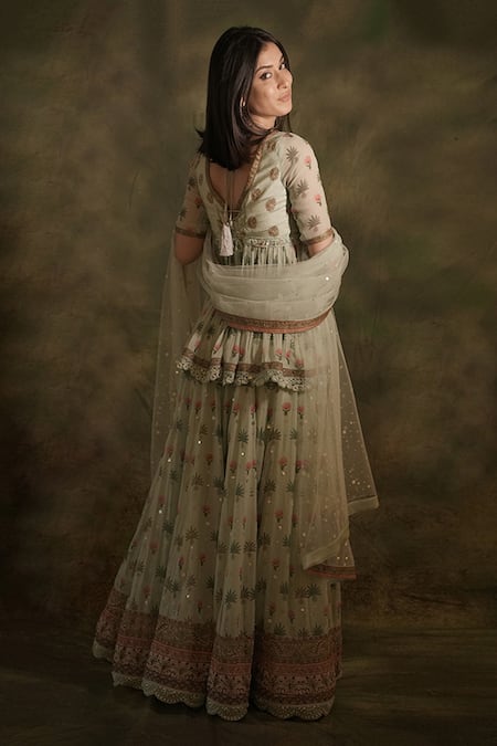 Archana Kochhar Floral Mughal Pattern Embellished Lehenga Set 