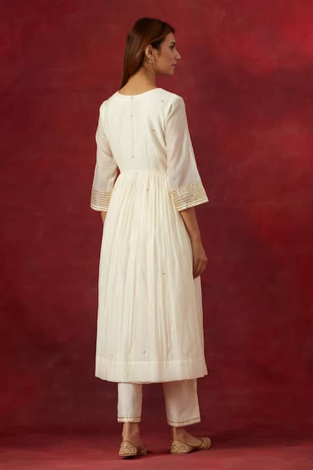 Shop Ikshita Choudhary White Chanderi Embroidery V-, Open Hand Jacket Pant Set at Aza Fashions Shop_Ikshita Choudhary_White Chanderi Embroidery V-, Open Hand Jacket Pant Set _at_Aza_Fashions