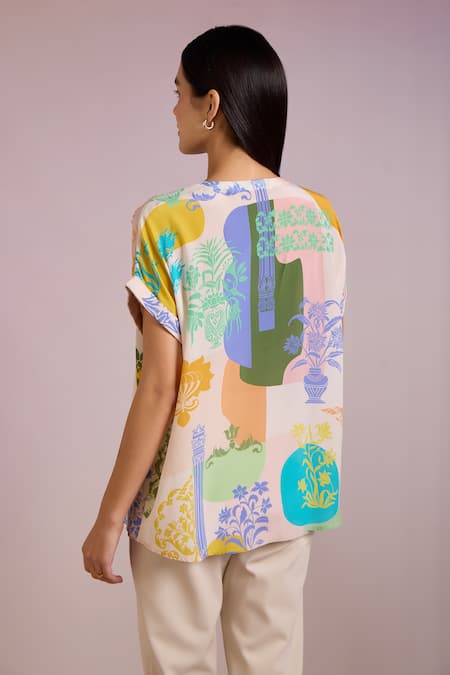 Shop Pankaj & Nidhi Multi Color Silk, Crepe Sequins Round Neck Arch Damask Bloom Print Boxy Top at Aza Fashions Shop_Pankaj & Nidhi_Multi Color Silk, Crepe Sequins Round Neck Arch Damask Bloom Print Boxy Top _at_Aza_Fashions