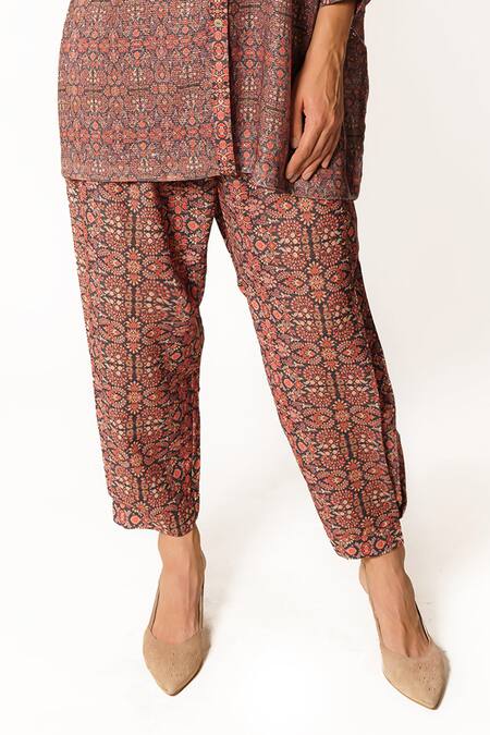 Shop Rabani & Rakha Purple Crepe, Georgette Sequins Mandarin Paisley Floral Print Tunic Palazzo Set Online at Aza Fashions Shop_Rabani & Rakha_Purple Crepe, Georgette Sequins Mandarin Paisley Floral Print Tunic Palazzo Set _Online_at_Aza_Fashions