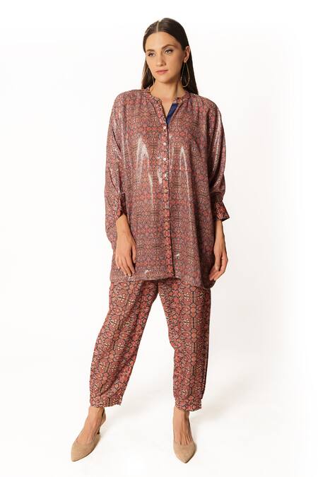 Rabani & Rakha Purple Crepe, Georgette Sequins Mandarin Paisley Floral Print Tunic Palazzo Set at Aza Fashions Rabani & Rakha_Purple Crepe, Georgette Sequins Mandarin Paisley Floral Print Tunic Palazzo Set _at_Aza_Fashions