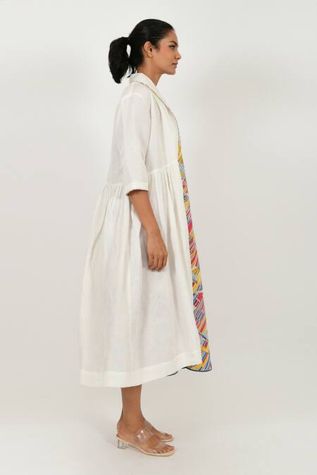 Rias Jaipur Off White Cotton Round Neck Striped Hand Block Print Dress With Jacket Online at Aza Fashions Rias Jaipur_Off White Cotton Round Neck Striped Hand Block Print Dress With Jacket _Online_at_Aza_Fashions