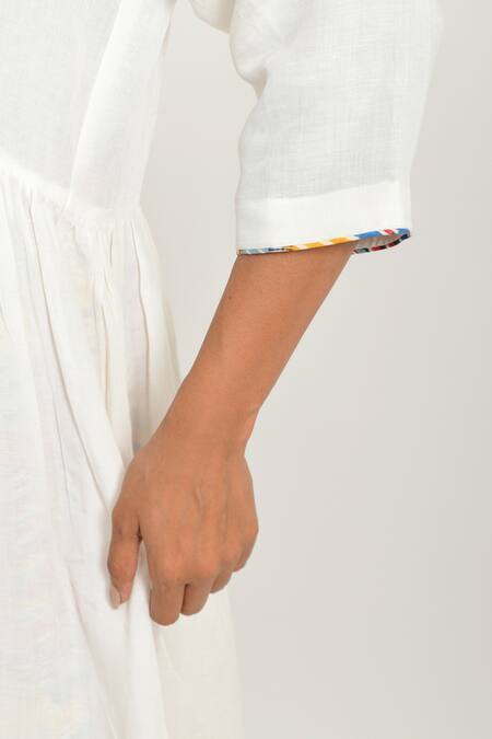 Buy Rias Jaipur Off White Cotton Round Neck Striped Hand Block Print Dress With Jacket Buy_Rias Jaipur_Off White Cotton Round Neck Striped Hand Block Print Dress With Jacket