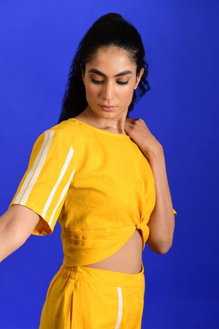 Rias Jaipur_Yellow Handloom Cotton Round Neck Iced Mango Handwoven Top With Pant _at_Aza_Fashions