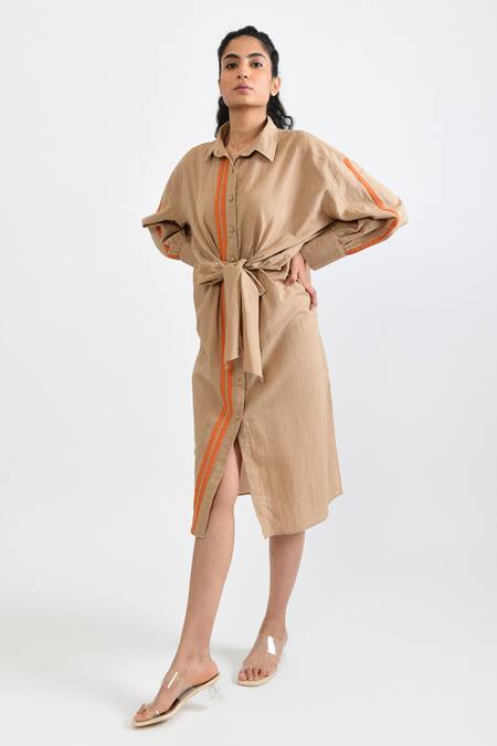 Rias Jaipur_Beige Handloom Cotton Collared Sunburst Handwoven Dress _Online_at_Aza_Fashions