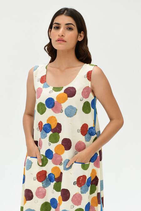 Shop_Rias Jaipur_Off White Cotton V-neck Polka Dot Print Dress _Online_at_Aza_Fashions