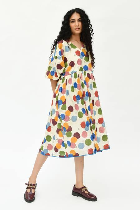 Rias Jaipur_Off White Cotton V-neck Polka Dot Organic Dress _Online_at_Aza_Fashions