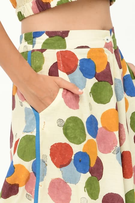 Rias Jaipur Off White Cotton Polka Dot Print Pant Online at Aza Fashions Rias Jaipur_Off White Cotton Polka Dot Print Pant _Online_at_Aza_Fashions