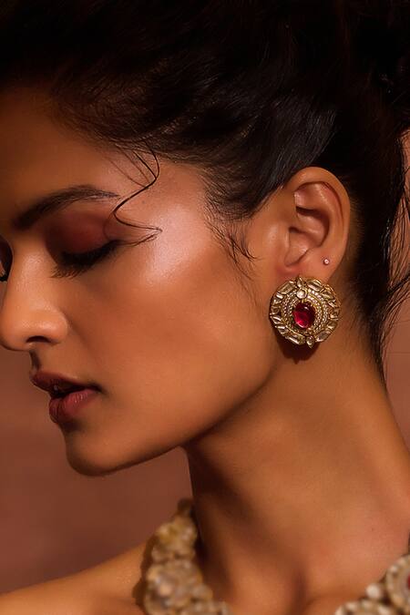 Buy_Tarun Tahiliani_Pink Stones, Pearls Round Embellished Stud Earrings _Online_at_Aza_Fashions