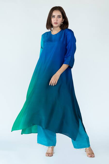 Meghna Panchmatia_Blue Silk Embroidery, Zari Round Neck Pure Ombre Kurta With Woven Dupatta _Online_at_Aza_Fashions
