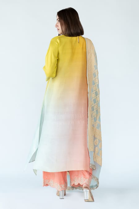 Meghna Panchmatia Asymmetric Ombre Kurta With Banarasi Dupatta 