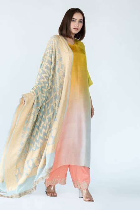 Meghna Panchmatia_Green Silk Embroidery, Zari Round Asymmetric Ombre Kurta With Banarasi Dupatta _Online_at_Aza_Fashions