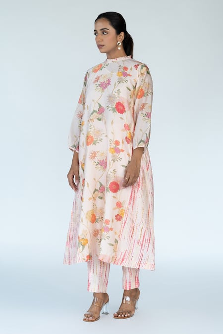 Meghna Panchmatia_Ivory Chanderi, Cotton Embroidery High Gardenia And Shibori Print Kurta Pant Set _Online_at_Aza_Fashions