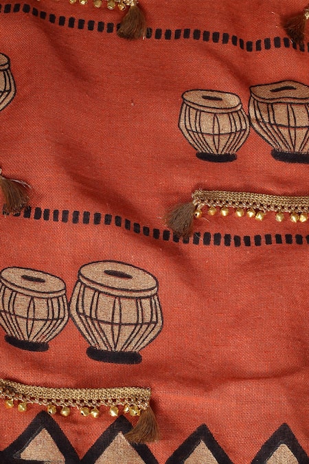 Anita Kanwal_Orange Jersey Lace Tabla Block Print Saree With Unstitched Blouse Piece _Online_at_Aza_Fashions