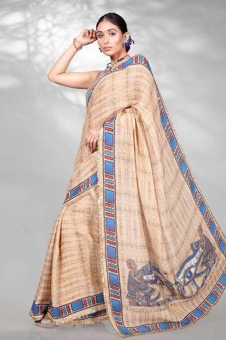 Buy_Anita Kanwal_Beige Jersey Sequins Egyptian Digital Print Saree With Unstitched Blouse Piece_Online_at_Aza_Fashions