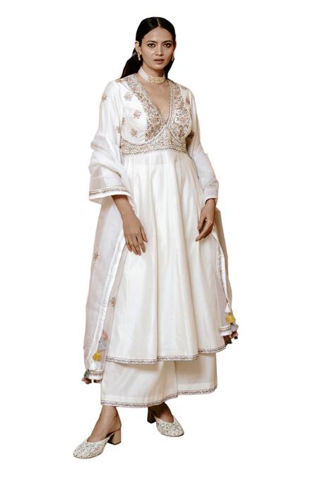 Buy_Wabi Sabi By Anshum-Ritesh_Ivory Chanderi Beads, Tassels Tuscan Tulip Embroidered Anarkali Flared Pant Set _Online_at_Aza_Fashions