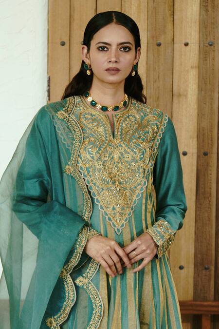Buy Wabi Sabi By Anshum-Ritesh Green Chanderi Sequins, Diamonds Split V-neck High-low Embroidered Anarkali Set Online at Aza Fashions Buy_Wabi Sabi By Anshum-Ritesh_Green Chanderi Sequins, Diamonds Split V-neck High-low Embroidered Anarkali Set _Online_at_Aza_Fashions