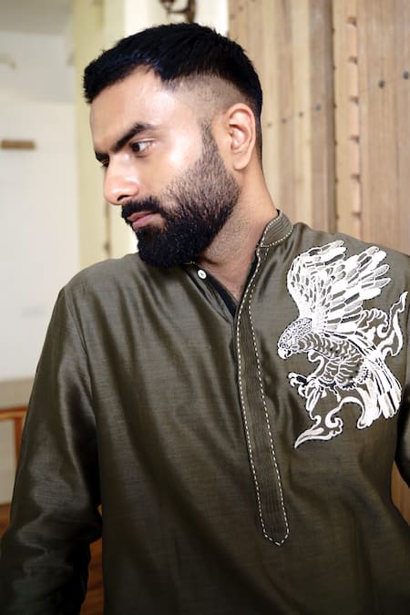 Buy Wabi Sabi By Anshum-Ritesh Green Chanderi Embroidery Eagle Flight Placement Kurta Set Online at Aza Fashions Buy_Wabi Sabi By Anshum-Ritesh_Green Chanderi Embroidery Eagle Flight Placement Kurta Set _Online_at_Aza_Fashions