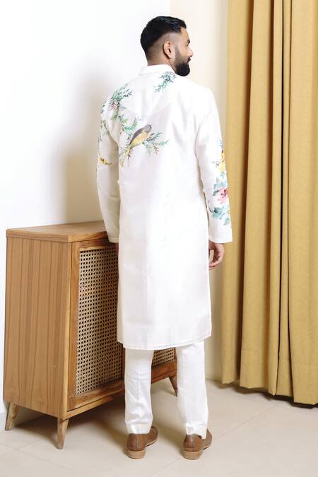 Shop_Wabi Sabi By Anshum-Ritesh_Ivory Chanderi Ferns And Feathers Hand Painted Kurta Set _at_Aza_Fashions