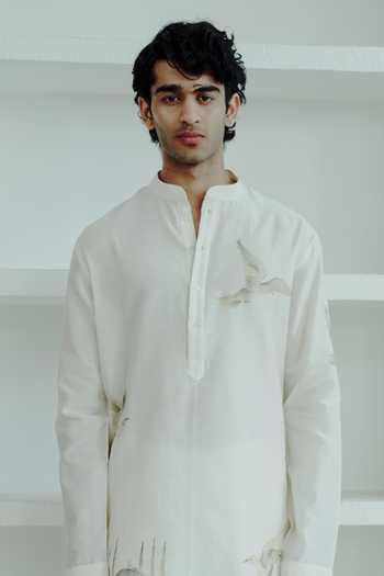 Wabi Sabi By Anshum-Ritesh_Ivory Chanderi Ticket To Turkey Hand Painted Kurta Set _Online_at_Aza_Fashions