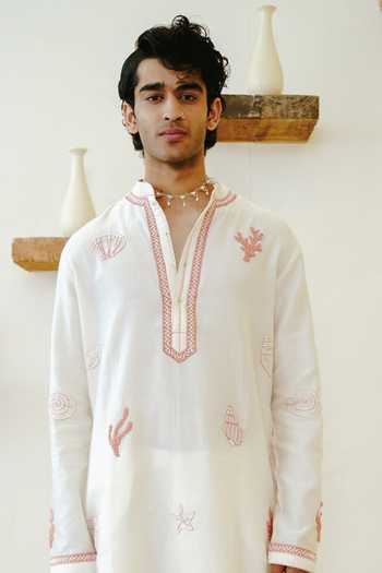 Buy_Wabi Sabi By Anshum-Ritesh_Ivory Chanderi Embroidery Seashells Hand Painted Kurta Set _Online_at_Aza_Fashions