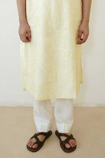 Buy_Wabi Sabi By Anshum-Ritesh_Yellow Chanderi Embroidery Persian Paisley Kurta Set _Online_at_Aza_Fashions
