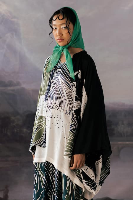 Yavi_Black Silk Printed Hakussai V Neck Engineered Jacket  _Online_at_Aza_Fashions