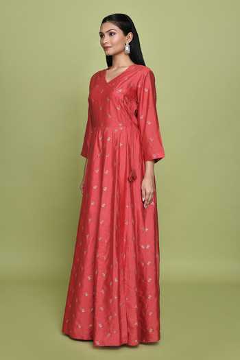Buy Vishwa By Pinki Sinha Coral Silk Tassels V-neck Rose Pattern Woven Angarkha Buy_Vishwa By Pinki Sinha_Coral Silk Tassels V-neck Rose Pattern Woven Angarkha