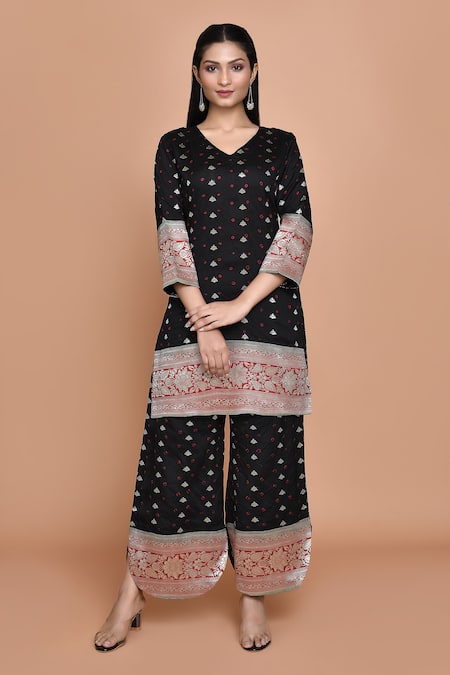 Pinki Sinha Black Banarasi Woven V Neck Pattern Kurta And Palazzo Co-ord Set