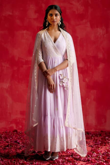 PREEVIN Floral Thread Embellished Angarkha With Dupatta 