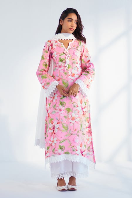 Roze Aasma Floral Print Kurta Set 