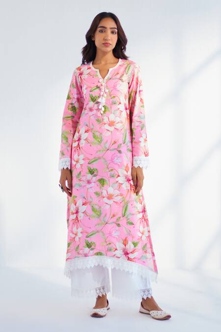 Roze Pink Cotton, Chiffon Lace Split V-neck Aasma Floral Print Kurta Set Online at Aza Fashions Roze_Pink Cotton, Chiffon Lace Split V-neck Aasma Floral Print Kurta Set _Online_at_Aza_Fashions